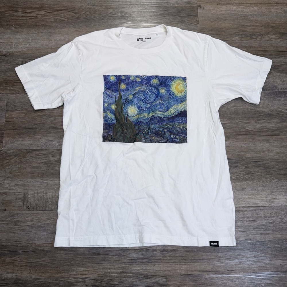 Uniqlo UT x MoMa White Graphic Shirt Mens/Unisex M "The Starry Night" Van Goghs